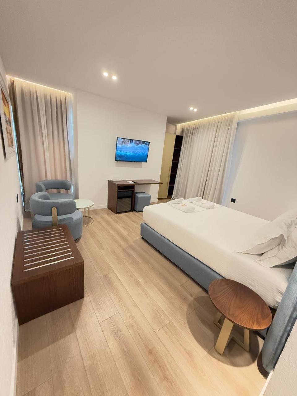 The Queen'S Lion Premium Hotel Sarandë Eksteriør bilde