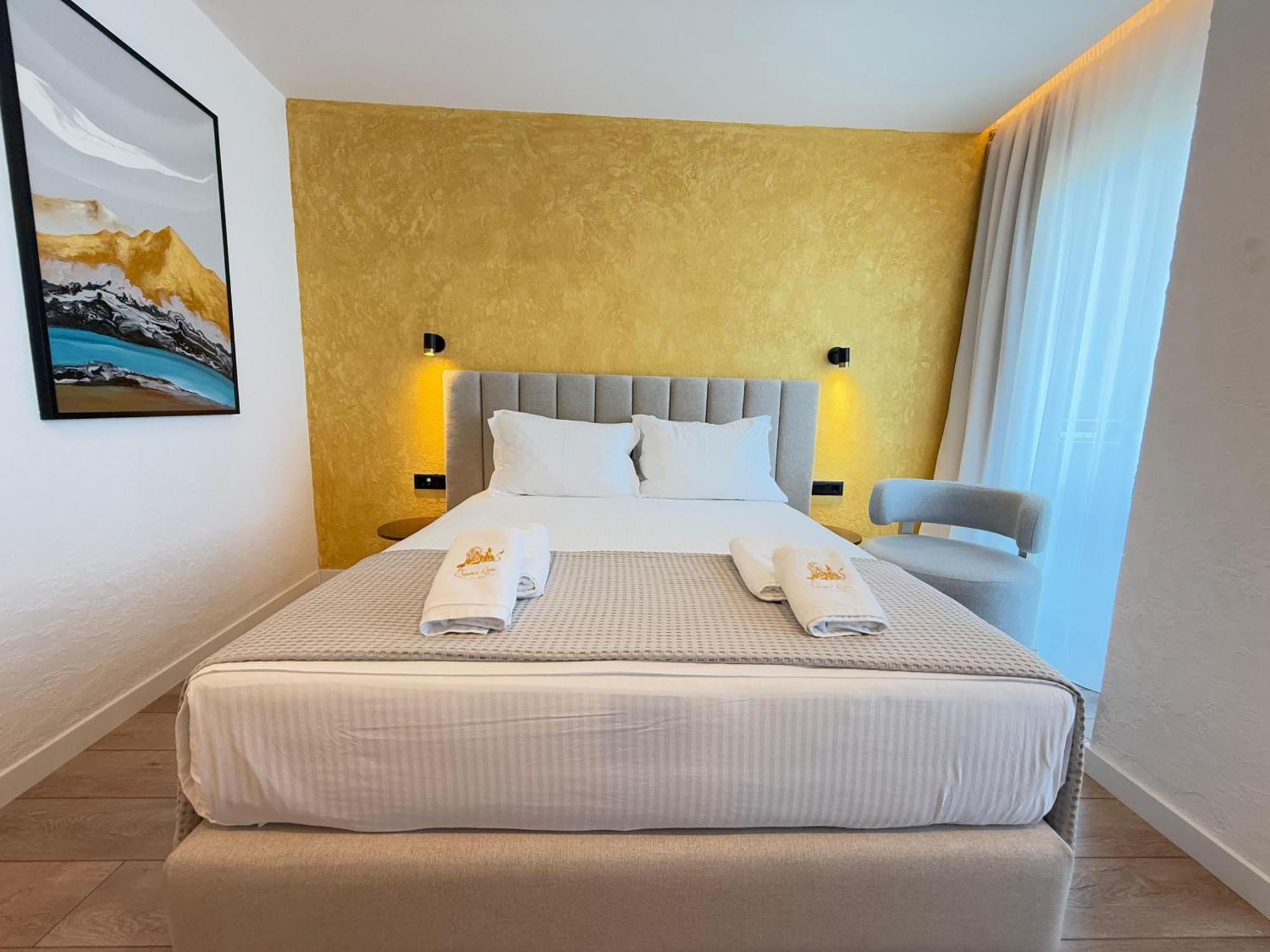 The Queen'S Lion Premium Hotel Sarandë Eksteriør bilde