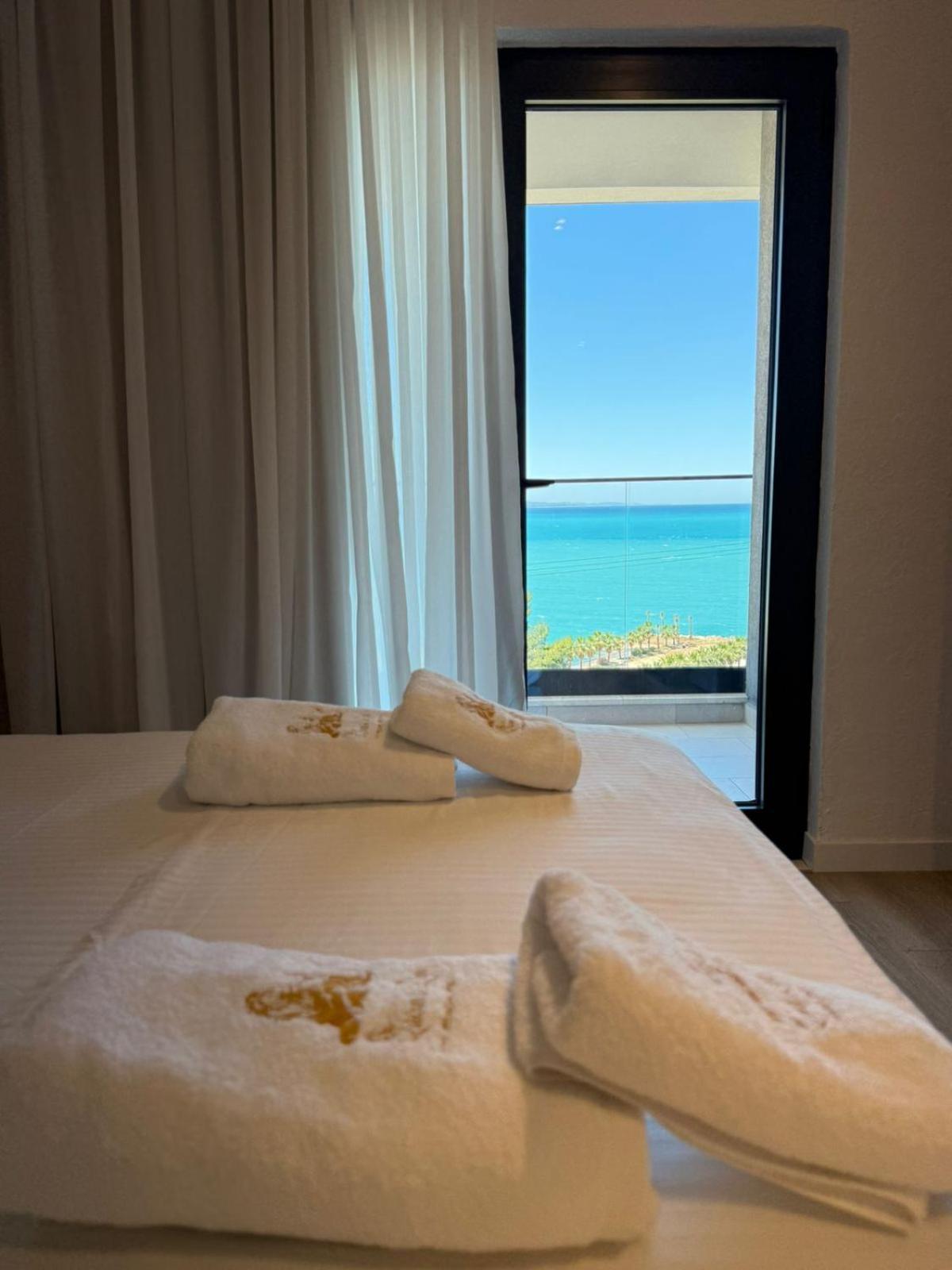 The Queen'S Lion Premium Hotel Sarandë Eksteriør bilde